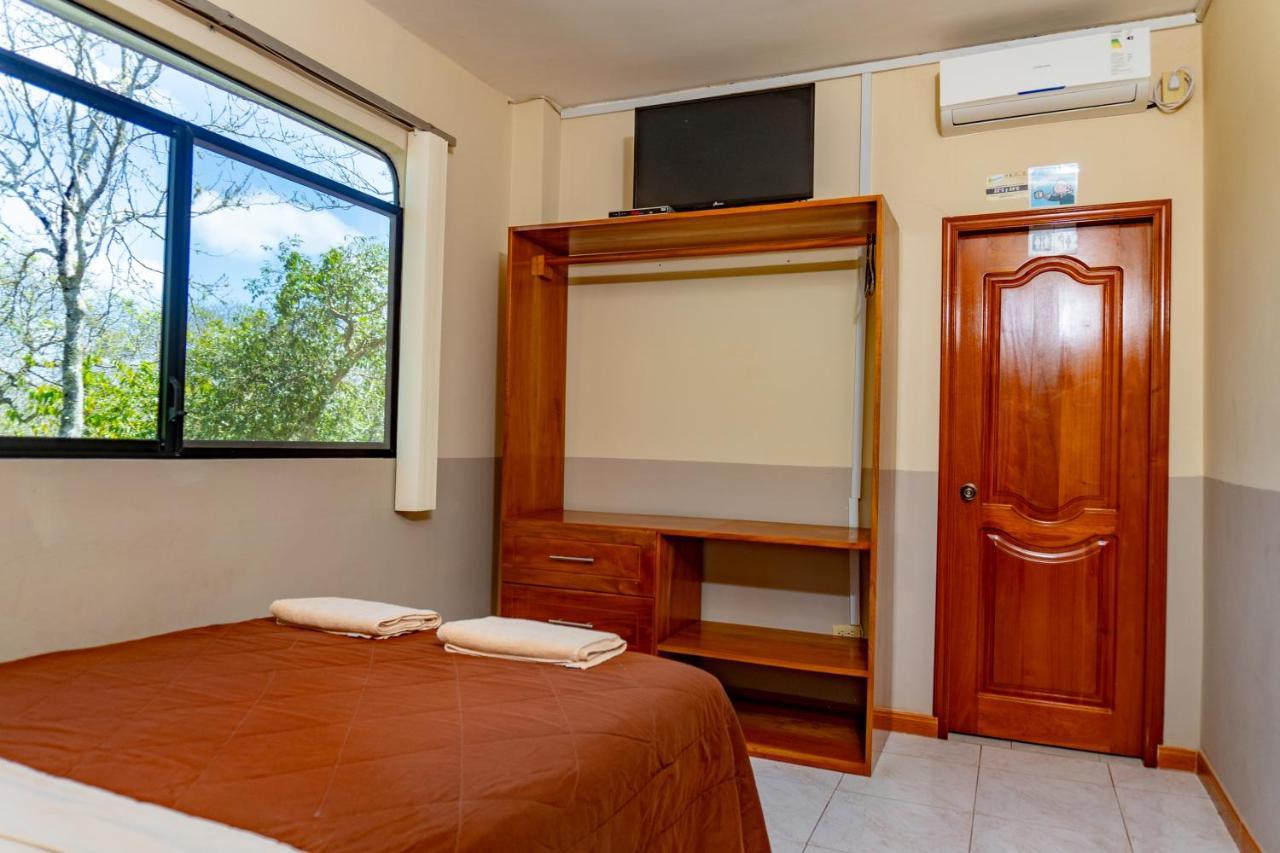 Cucuve Eco Hostal Puerto Baquerizo Moreno Eksteriør bilde