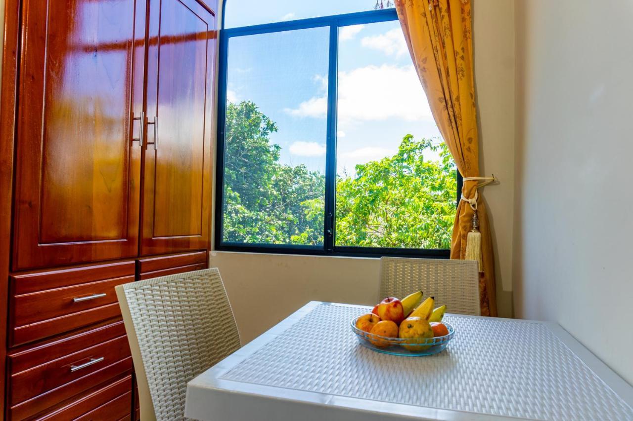 Cucuve Eco Hostal Puerto Baquerizo Moreno Eksteriør bilde