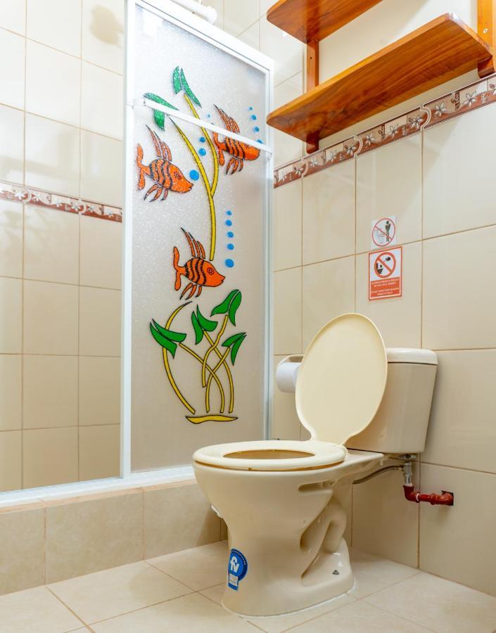 Cucuve Eco Hostal Puerto Baquerizo Moreno Eksteriør bilde