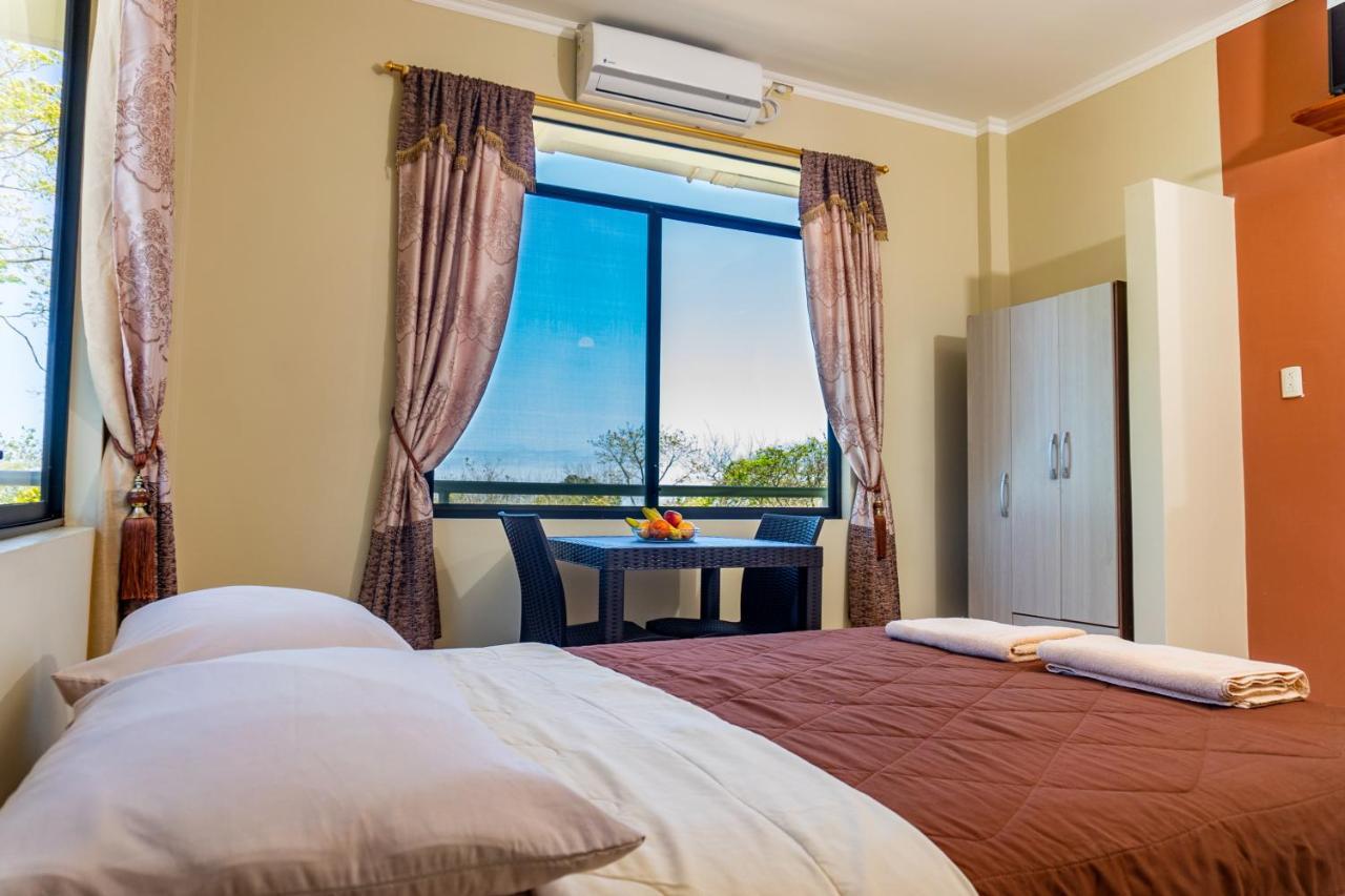Cucuve Eco Hostal Puerto Baquerizo Moreno Eksteriør bilde