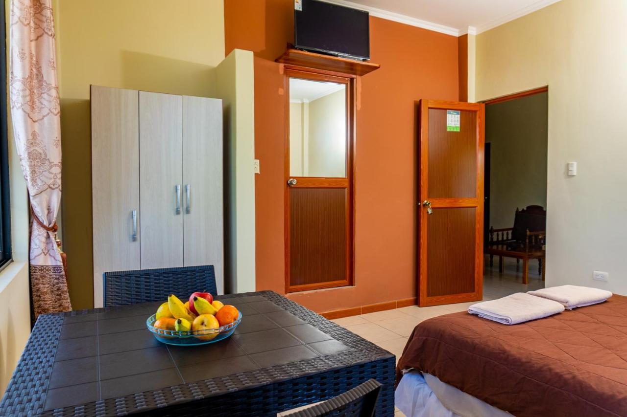 Cucuve Eco Hostal Puerto Baquerizo Moreno Eksteriør bilde