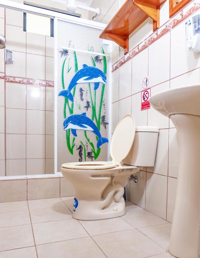 Cucuve Eco Hostal Puerto Baquerizo Moreno Eksteriør bilde