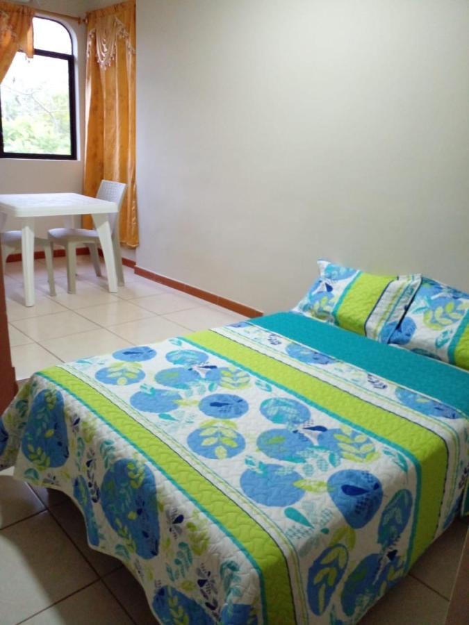 Cucuve Eco Hostal Puerto Baquerizo Moreno Eksteriør bilde